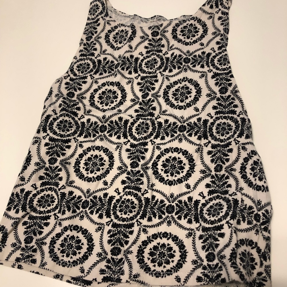 Abercrombie and Fitch pattern crop top